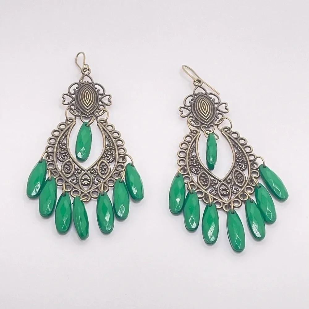 NEW Hollow out Green Drop Earrings
